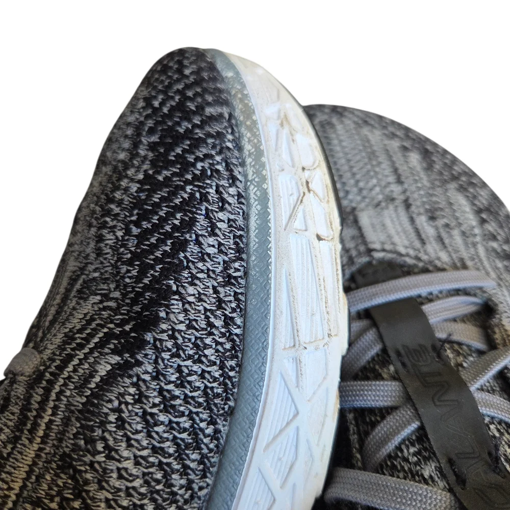 Altra Escalante 2 Road Running Black and Gray Running Shoes 8.5 - Picture 8 of 11